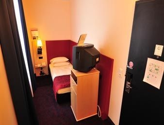 Ramada City Center3