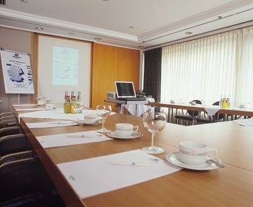 Maritim Grand1