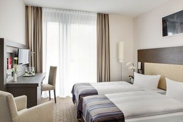 INTERCITY HOTEL BONN1