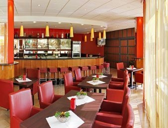 Ramada Bruehl-koeln2