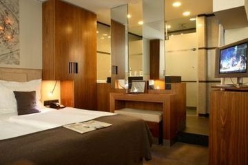 RADISSON BLU2