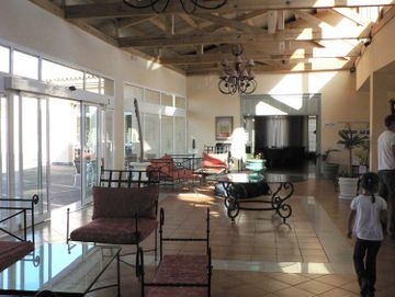 Royal Suites3