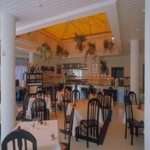 MARCONFORT ATLANTIC GARDENS0