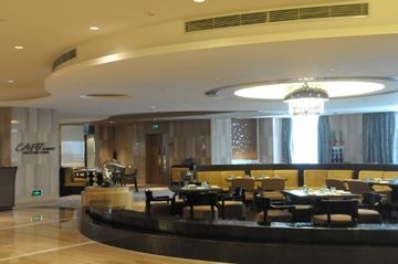LongChamp Garden Hotel4