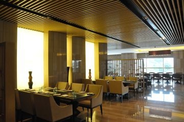 LongChamp Garden Hotel2