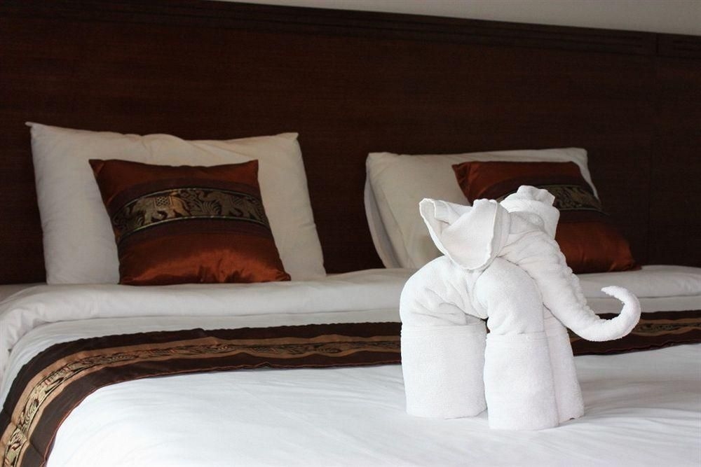 Home 8 Hotel3