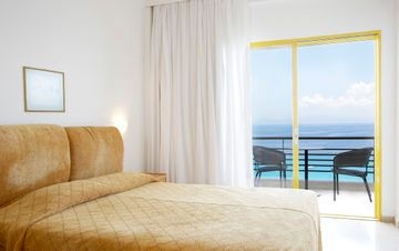 Afitos Apartments & Studios3