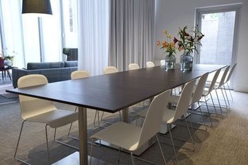 Express By Holiday Inn1