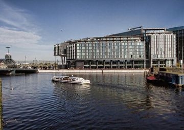DoubleTree by Hilton Amsterdam Centraal Station0