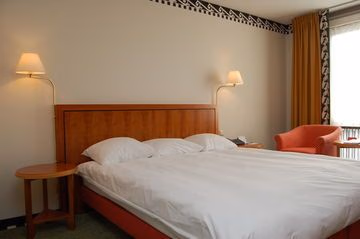 HOTEL THEATER FIGI3