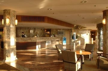 Hilton Strand3