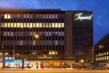 โรงแรมอิมพีเรียล (Imperial Hotel)0