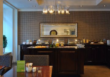 โรงแรมเมย์แฟร์ (Hotel Mayfair)2