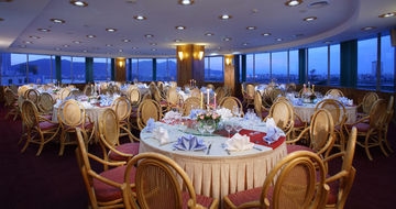 Green Plaza Hotel3
