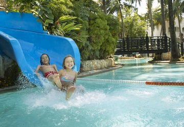 Sarova Whitesands Beach Resort4