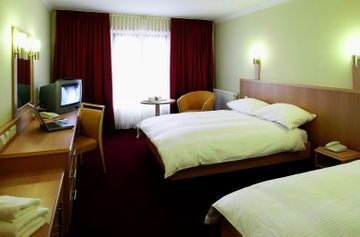 Bewleys Dublin Airport4