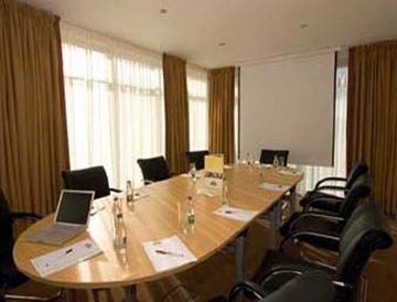 Aspect Hotel Park West2