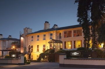 SANDYMOUNT HOTEL0