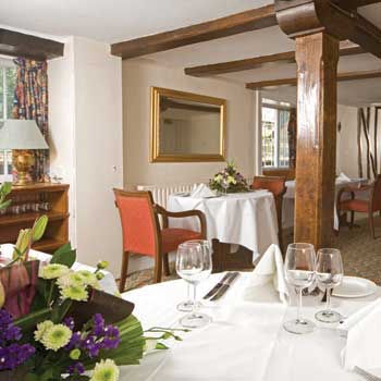 BEST WESTERN PLUS WROXTON HOUS1