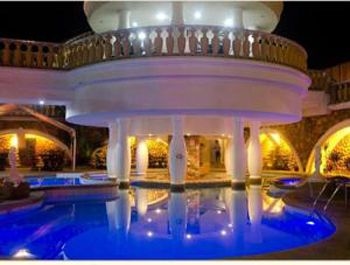 Casablanca Hotel Condominium Resort2