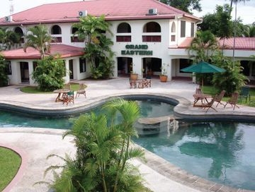 Grand Eastern0