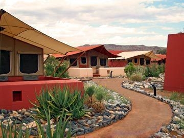 SOSSUSVLEI LODGE0
