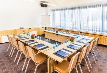 Radisson Blu Olumpia4