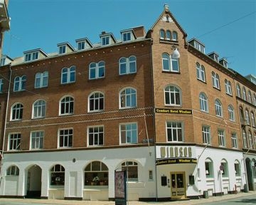 มิลลิง โฮเทล วินด์เซอร์ (Milling Hotel Windsor)1