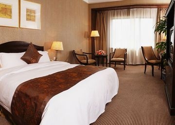 Comfort Inn Suite4