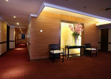 Comfort Inn Suite1