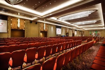 Crowne Plaza Sun Palace2