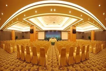 Ramada Parkside3