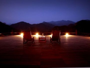 Commune by the Great Wall0