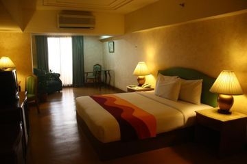 Atrium Hotel4