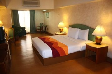 Atrium Hotel3