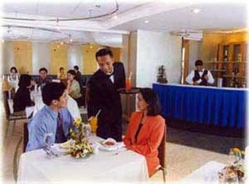 Pearl Manila Hotel4