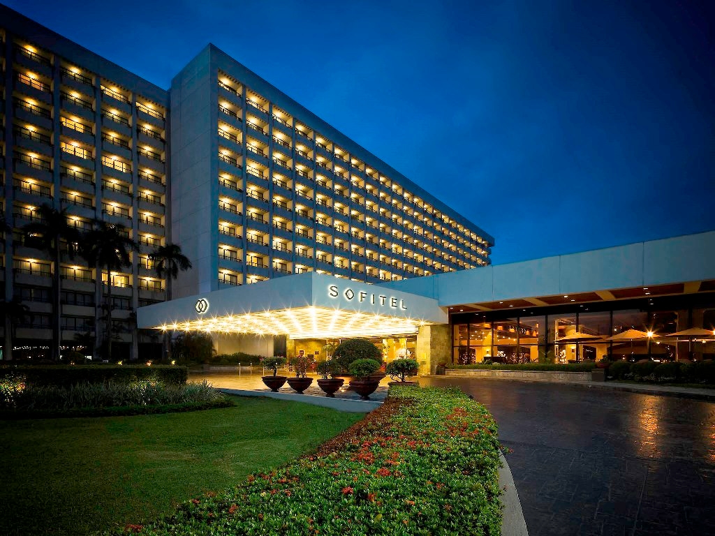 โซฟิเทล ฟิลิปปิน พลาซา มะนิลา (Sofitel Philippine Plaza Manila)0