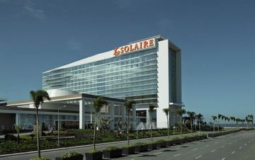 Solaire Resort & Casino0