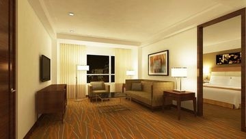 Holiday Inn & Suites Makati4