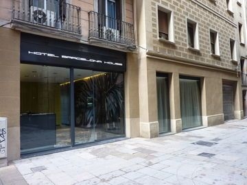 BARCELONA HOUSE4