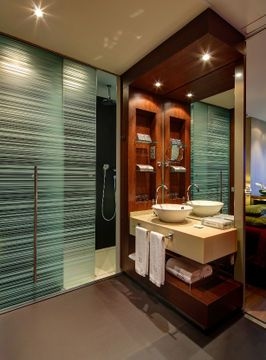 Olivia Plaza Hotel3