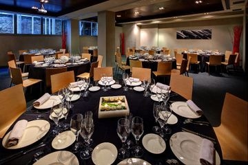Olivia Plaza Hotel1