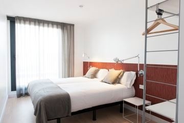 MH Apartments Barcelona4