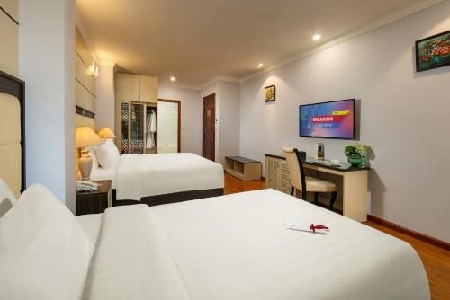 Golden Cyclo Hotel Powered by fave3