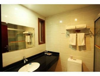 Ramada Downtown2