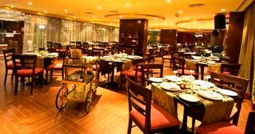 Ramee Royal Hotel4