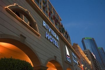 Riviera Hotel0