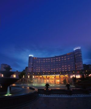 Royal International1