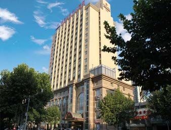 Ramada Plaza Peace0