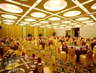 Ramada Plaza Sino-Bay1